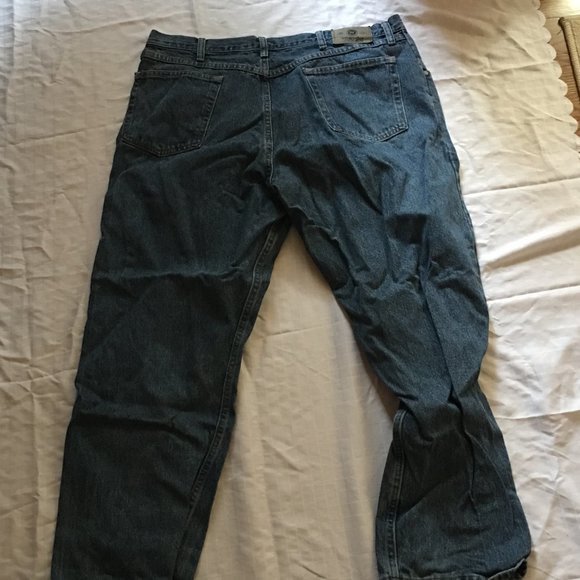 Two (2) Wrangler Hero Relaxed Fit Jeans. Worn once - Picture 4 of 4